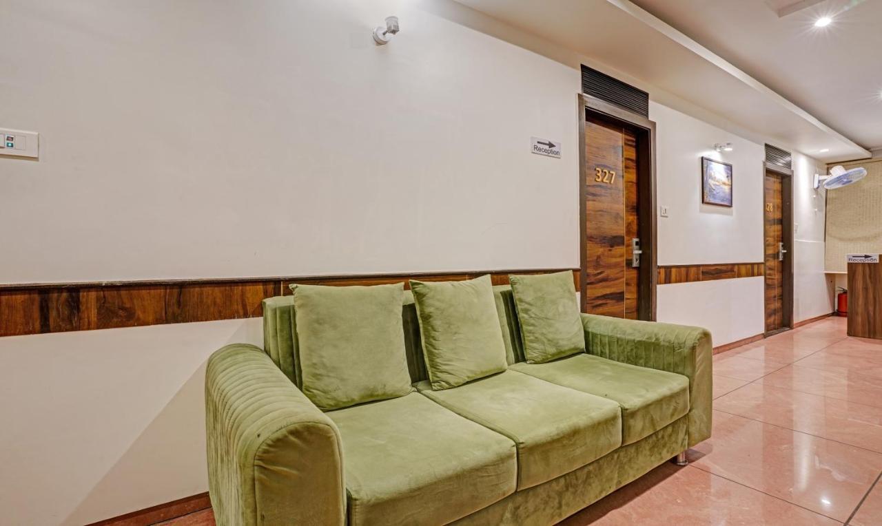 Hotel Bkc Mannat Мумбаи Экстерьер фото