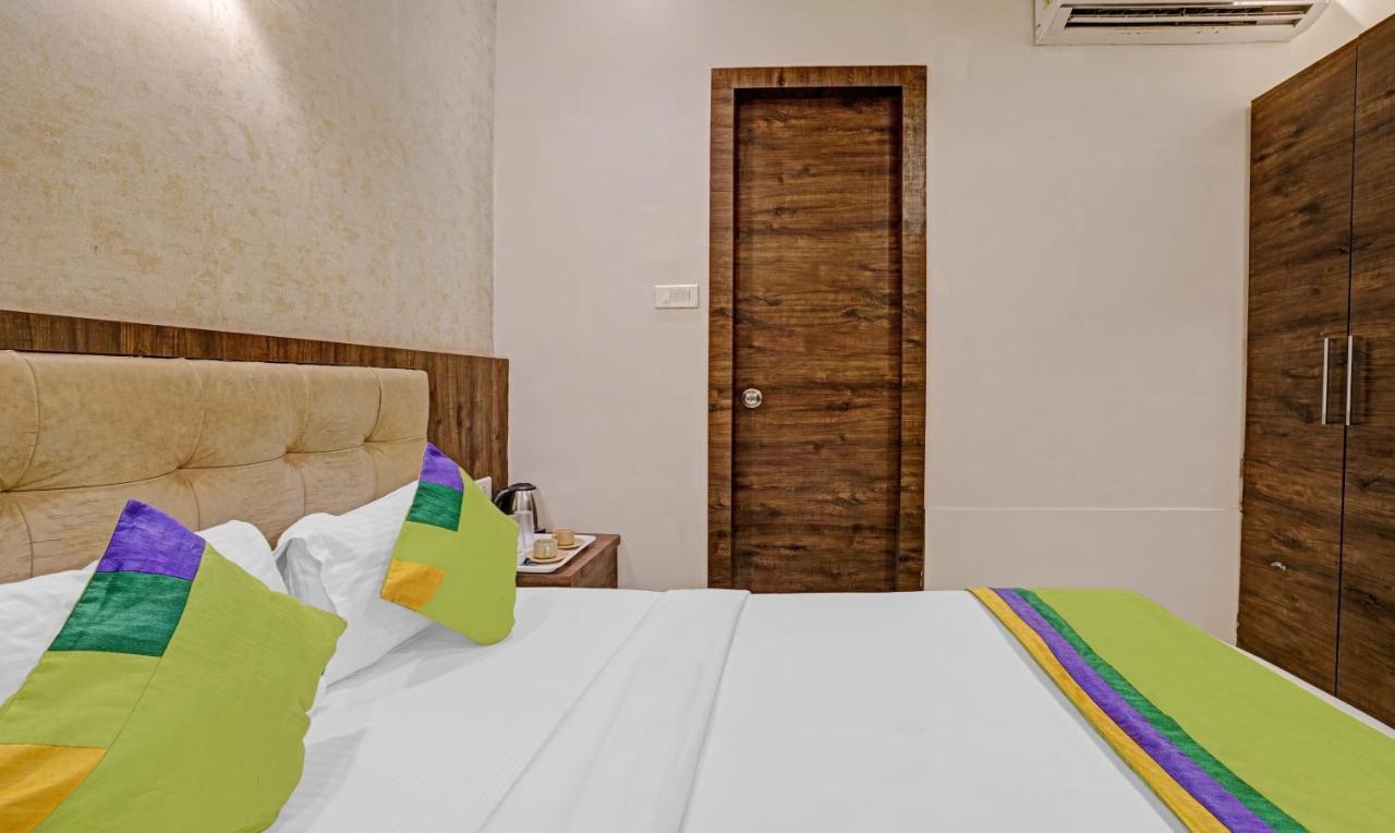 Hotel Bkc Mannat Мумбаи Экстерьер фото