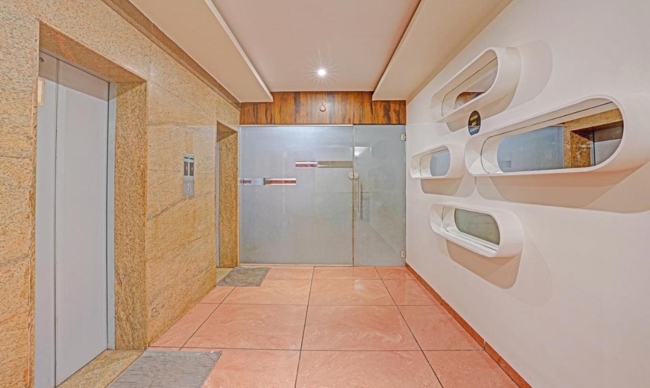 Hotel Bkc Mannat Мумбаи Экстерьер фото